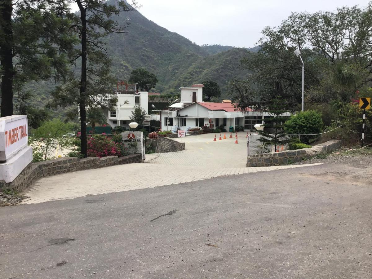 Timber Trail Base Resort - At The Foothills Of Adventure Parwanoo Luaran gambar