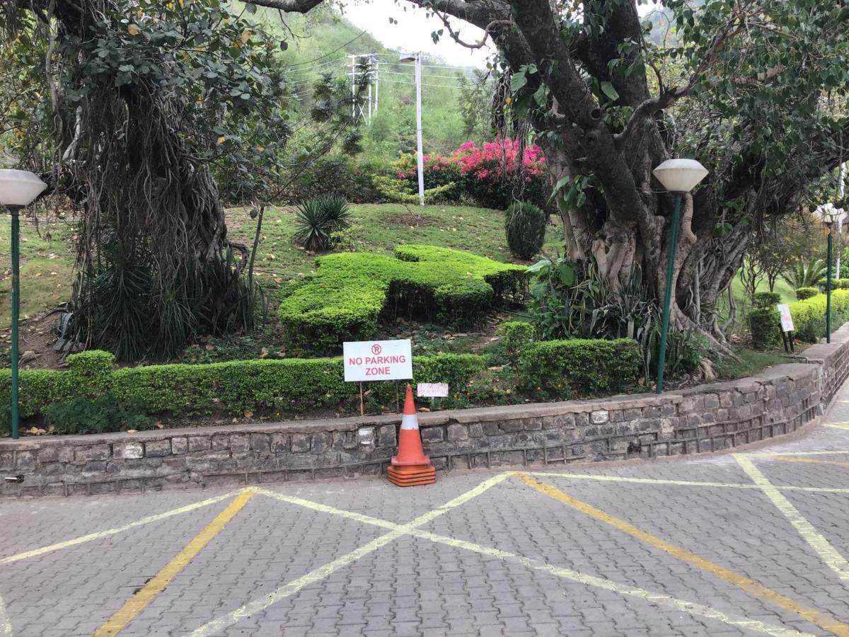 Timber Trail Base Resort - At The Foothills Of Adventure Parwanoo Luaran gambar